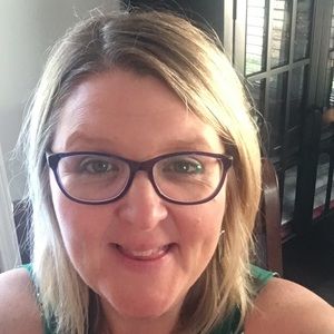 Meet your Posher, Joann